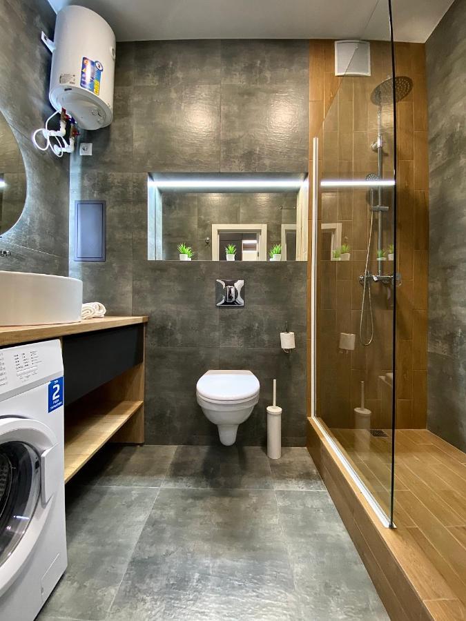 Апартаменты Lux พาฟโลดาร์ ภายนอก รูปภาพ