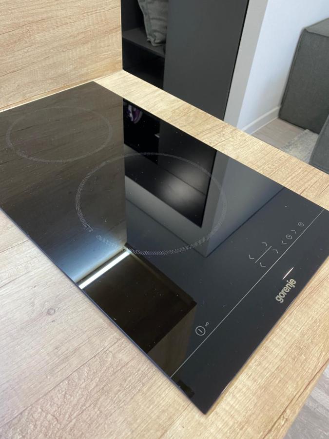 Апартаменты Lux พาฟโลดาร์ ภายนอก รูปภาพ