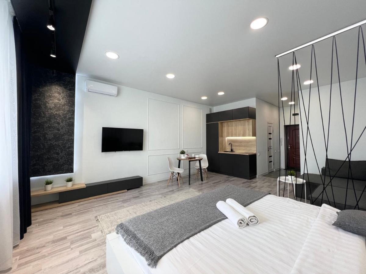 Апартаменты Lux พาฟโลดาร์ ภายนอก รูปภาพ